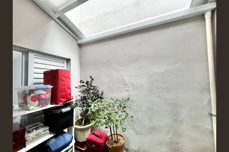 Apartamento à venda com 41m², 2 quartos e sem vaga Apartamento à venda com 41m², 2 quartos e sem vagaJardim de Inverno