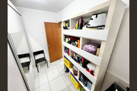 Quarto 1 de apartamento à venda com 2 quartos, 41m² em Parque Peruche, São Paulo
