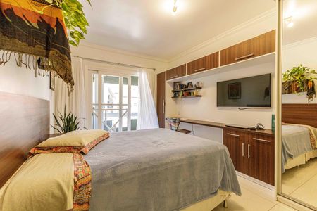 Casa à venda com 300m², 4 quartos e 2 vagasQuarto 2 