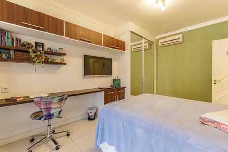 Casa à venda com 300m², 4 quartos e 2 vagasQuarto 2 