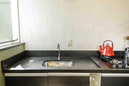 Casa à venda com 300m², 4 quartos e 2 vagassala 3 