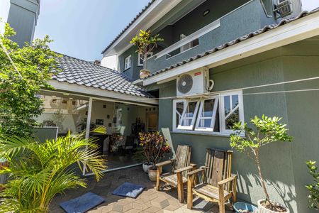 Casa à venda com 300m², 4 quartos e 2 vagasJardim