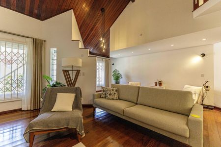 Casa à venda com 300m², 4 quartos e 2 vagasSala