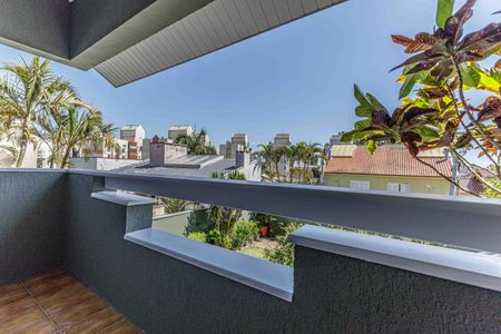 Casa à venda com 300m², 4 quartos e 2 vagasSacada da Suíte 1 