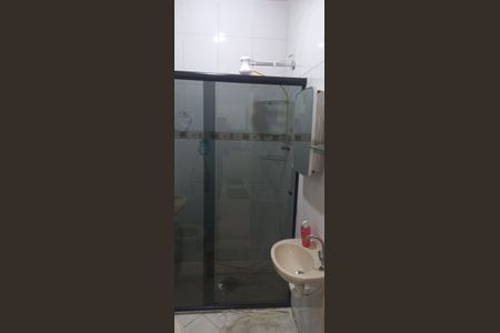Banheiro de apartamento para alugar com 1 quarto, 55m² em Aparecida, Santos