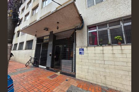 Studio para alugar com 26m², 1 quarto e sem vagaFachada e portaria