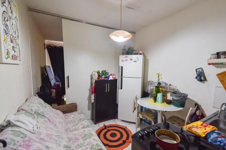 Sala/cozinha de kitnet/studio para alugar com 1 quarto, 26m² em Liberdade, São Paulo