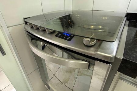 Apartamento à venda com 64m², 3 quartos e 2 vagasCozinha 