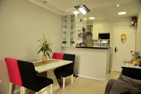 Apartamento à venda com 64m², 3 quartos e 2 vagasSala