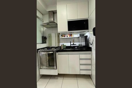 Apartamento à venda com 64m², 3 quartos e 2 vagasCozinha 