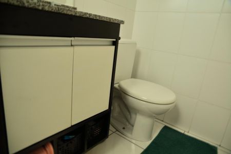 Apartamento à venda com 64m², 3 quartos e 2 vagasBanheiro da Suíte 