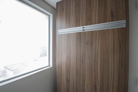 Apartamento à venda com 60m², 2 quartos e 1 vagaÁrea de Serviço