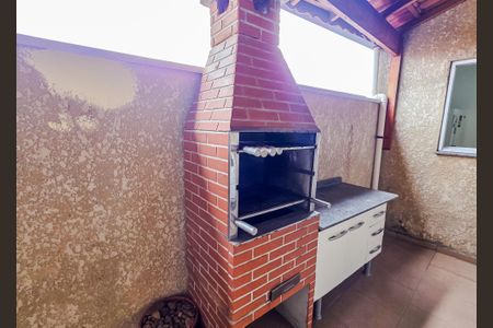 Apartamento à venda com 60m², 2 quartos e 1 vagaChurrasqueira