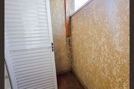 Apartamento à venda com 60m², 2 quartos e 1 vagaVaranda do Quarto