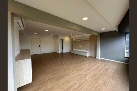 Apartamento para alugar com 123m², 2 quartos e 2 vagas Apartamento para alugar com 123m², 2 quartos e 2 vagasSala