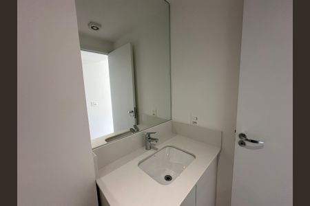 Apartamento para alugar com 123m², 2 quartos e 2 vagas Apartamento para alugar com 123m², 2 quartos e 2 vagasBanheiro da Suíte 2