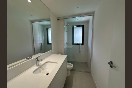 Apartamento para alugar com 123m², 2 quartos e 2 vagas Apartamento para alugar com 123m², 2 quartos e 2 vagasBanheiro da Suíte 1