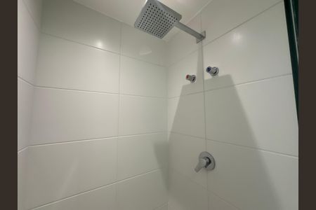 Apartamento para alugar com 123m², 2 quartos e 2 vagas Apartamento para alugar com 123m², 2 quartos e 2 vagasBanheiro da Suíte 2