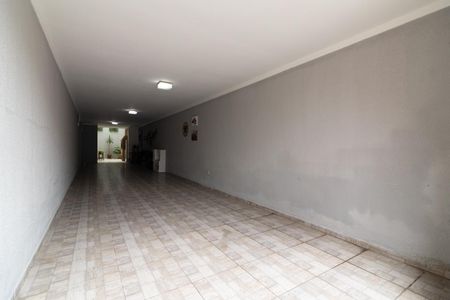 Casa à venda com 170m², 3 quartos e 4 vagasGaragem