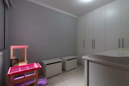 Casa à venda com 170m², 3 quartos e 4 vagasQuarto 2