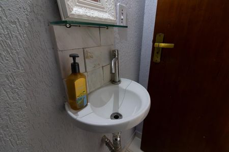 Casa à venda com 170m², 3 quartos e 4 vagasLavabo