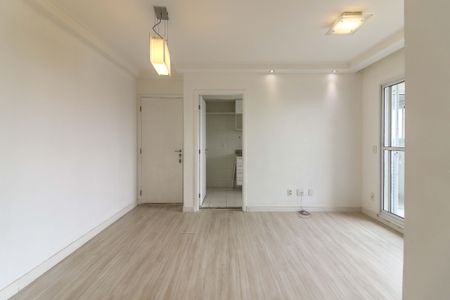 Sala de apartamento à venda com 2 quartos, 60m² em Jardim das Vertentes, São Paulo