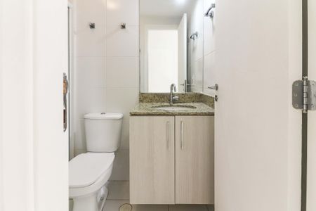 Banheiro Social de apartamento à venda com 2 quartos, 60m² em Jardim das Vertentes, São Paulo