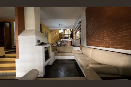 Casa para alugar com 3 quartos, 324m² em San Diego Park, Cotia