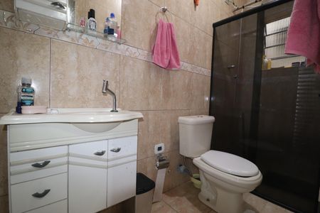 Banheiro Quarto 1 suíte de casa à venda com 3 quartos, 125m² em Parque Capuava, Santo André
