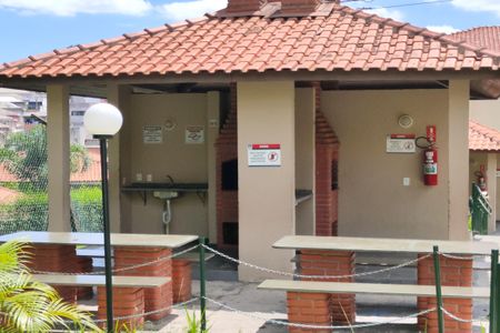 Apartamento para alugar com 39m², 2 quartos e 1 vagaÁrea comum - Churrasqueira