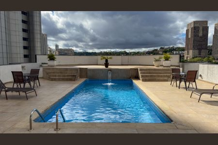 Apartamento para alugar com 50m², 1 quarto e 1 vagaPiscina