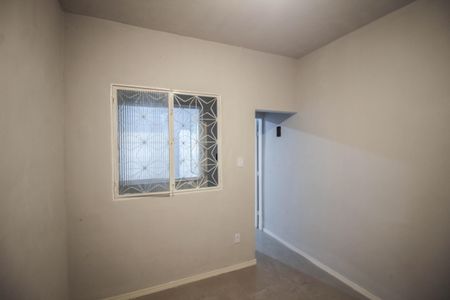 Quarto de apartamento para alugar com 1 quarto, 53m² em Santos Dumont, Nilópolis
