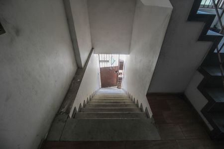 Apartamento para alugar com 53m², 1 quarto e 1 vagaEscada de acesso