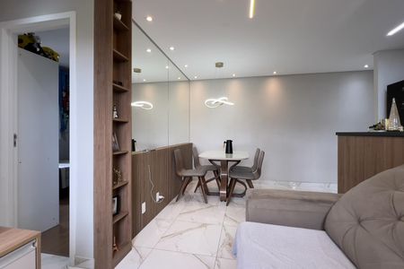 Sala de apartamento para alugar com 2 quartos, 44m² em Vila Santa Maria, Guarulhos