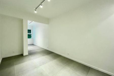 Apartamento à venda com 62m², 1 quarto e sem vagaSala 