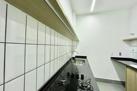 Apartamento à venda com 62m², 1 quarto e sem vagaCozinha 