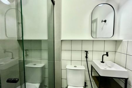 Apartamento à venda com 62m², 1 quarto e sem vagaBanheiro social 