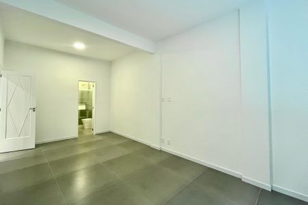 Apartamento à venda com 62m², 1 quarto e sem vagaSuite 