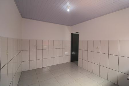 Cozinha de casa para alugar com 1 quarto, 46m² em Vila California, São Paulo