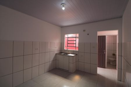 Cozinha de casa para alugar com 1 quarto, 46m² em Vila California, São Paulo