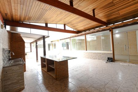 Casa para alugar com 240m², 3 quartos e 3 vagasChurrasqueira
