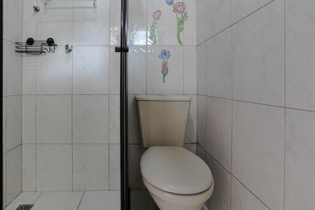 Casa para alugar com 240m², 3 quartos e 3 vagasBanheiro 2