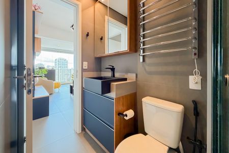 Apartamento à venda com 75m², 2 quartos e 2 vagasBanheiro Social