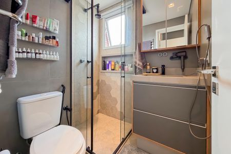 Apartamento à venda com 75m², 2 quartos e 2 vagasBanheiro da Suíte