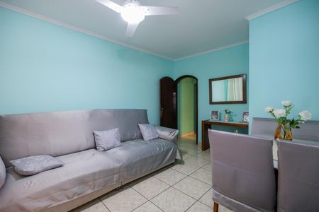 Casa à venda com 183m², 3 quartos e 2 vagasQuarto 1