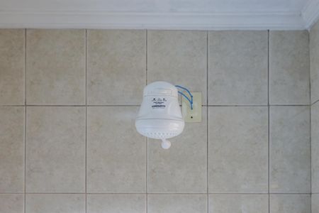 Casa à venda com 183m², 3 quartos e 2 vagasBanheiro