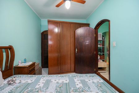 Casa à venda com 183m², 3 quartos e 2 vagasQuarto 2