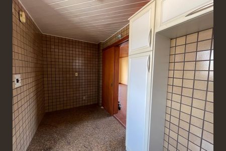 Apartamento para alugar com 149m², 4 quartos e 2 vagasCozinha