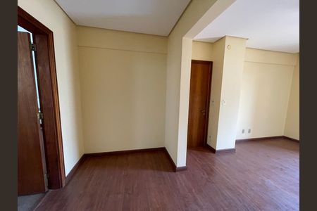 Apartamento para alugar com 149m², 4 quartos e 2 vagasSuíte