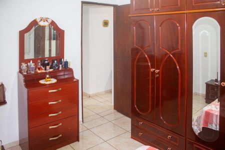 Casa para alugar com 100m², 2 quartos e 3 vagas Casa para alugar com 100m², 2 quartos e 3 vagasQuarto 1